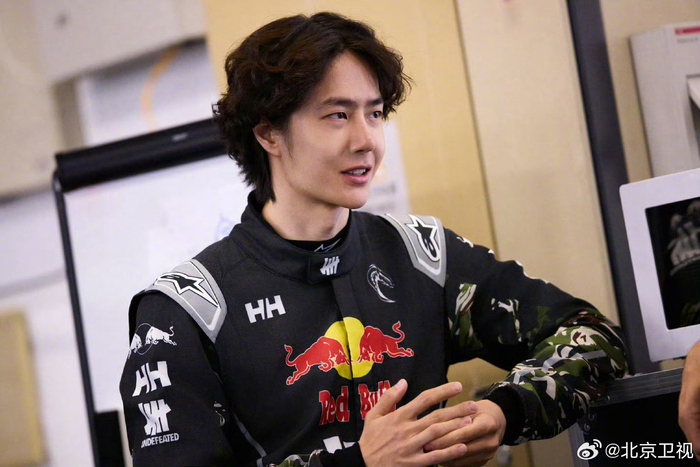 澳洲幸运10开奖官方-王一博将出战2026中国超级跑车锦标赛上海站|赛车手|加油|花絮_新浪体育_新浪新闻